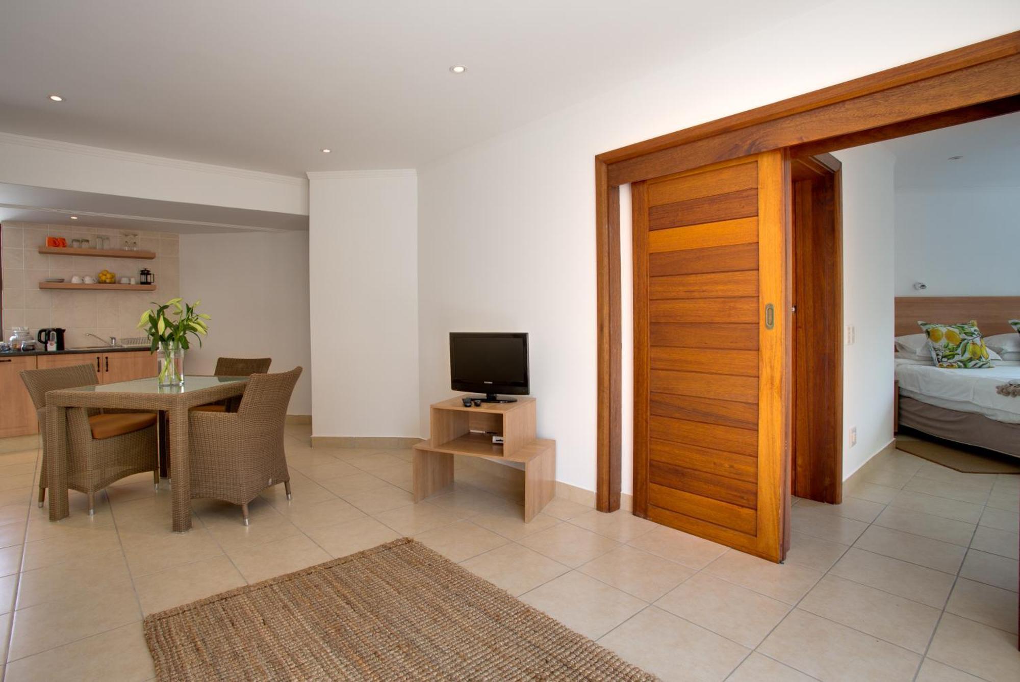 Limoni Luxury Suites Plettenberg Bay Extérieur photo